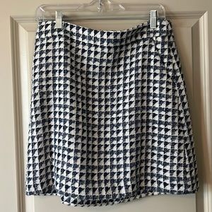 Loft size 4 skirt